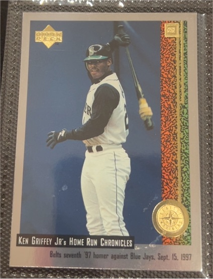 1998 Upper Deck Griffey Home Run Chronicles #54 Ken Griffey Jr — front