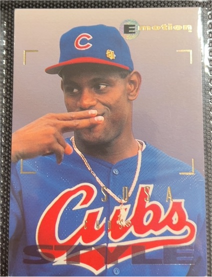 1995 SkyBox E-Motion #113 Sammy Sosa — front