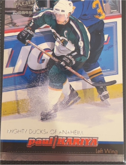 1999 Pacific #8 Paul Kariya — front