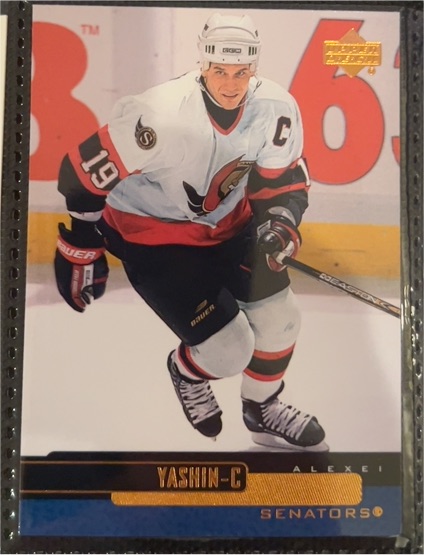 1999-00 Upper Deck #90 Alexei Yashin — front