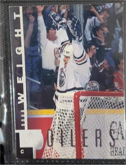1997-98 Upper Deck #65 Doug Weight — front