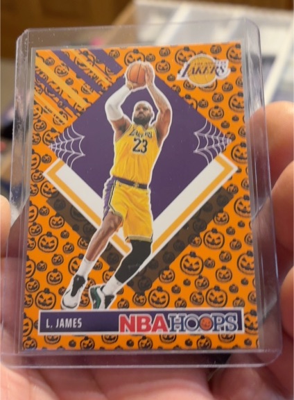 2024-25 Panini Haunted Hoops #282 LeBron James — front