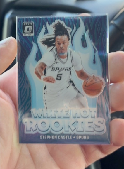 2024-25 Panini Donruss Optic #6 Stephon Castle White Hot Rookies Purple Prizm — front