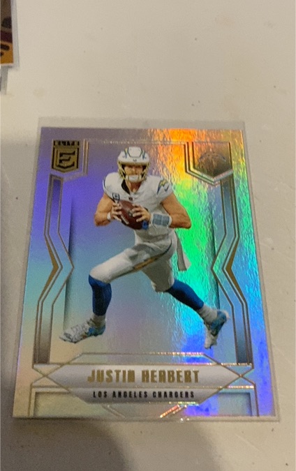 2025 Panini Donruss Elite #90 Justin Herbert — front
