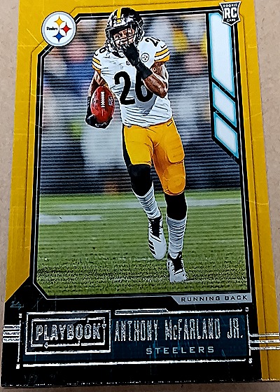 2020 Panini Playbook #142 Anthony McFarland Jr. — front
