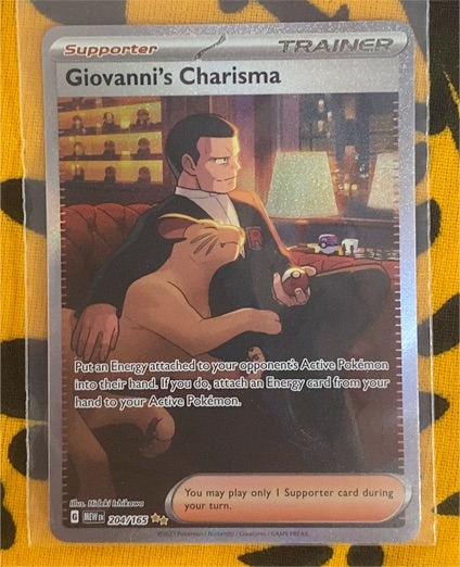 2023 Pokémon Scarlet & Violet 151 #204 Giovanni's Charisma — front