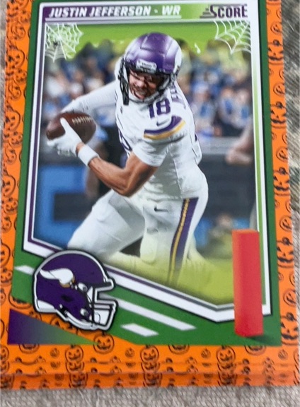 2025 Panini Score #230 Justin Jefferson — front