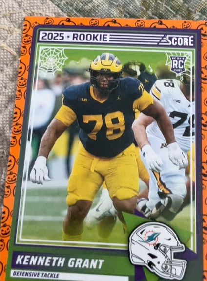 2025 Panini Score-A-Treat #33 Kenneth Grant — front