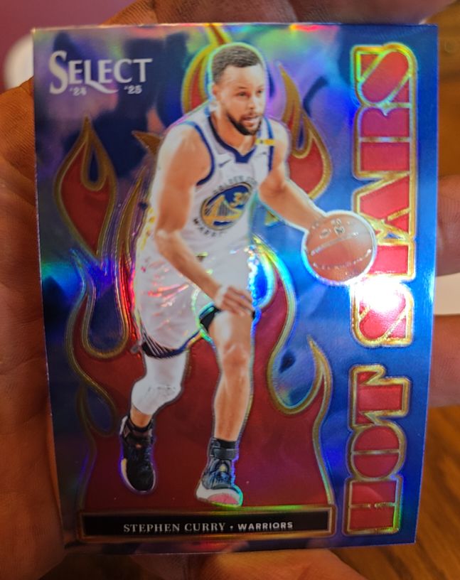 2024-25 Panini Select #12 Stephen Curry Hot Stars — front