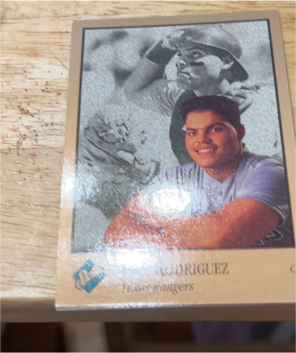 1992 Leaf Studio #246 Ivan Rodriguez — front