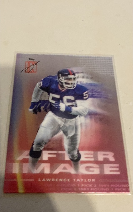 2024 Topps Signature Class #AI-19 Lawrence Taylor — front