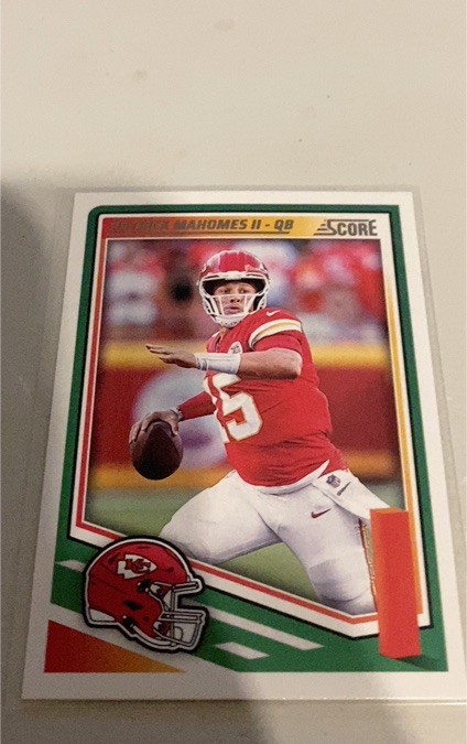 2025 Panini Score #100 Patrick Mahomes II — front