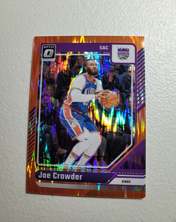 2024-25 Panini Donruss Optic #52 Joe Crowder — front
