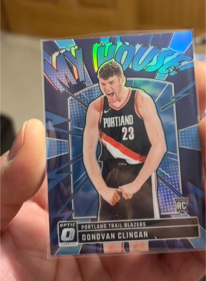 2024-25 Donruss Optic #1 Donovan Clingan My House Purple Prizm Rookie — front