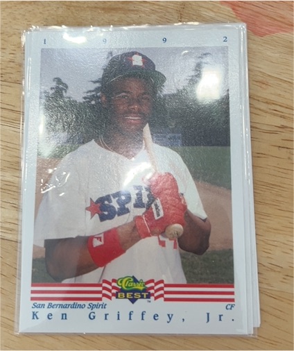 1992 Classic Best #200 Ken Griffey Jr. — front