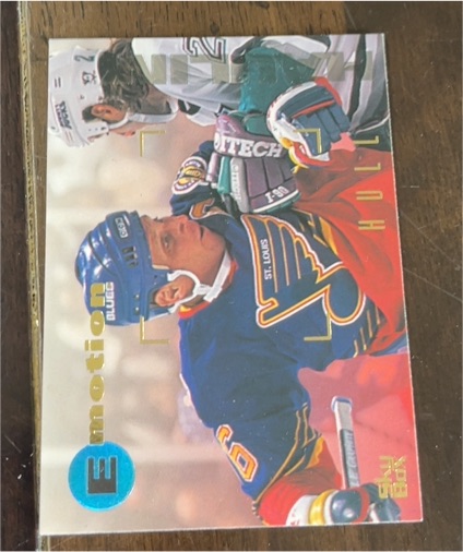 1995-96 Skybox Emotion #81 Wayne Gretzky — front