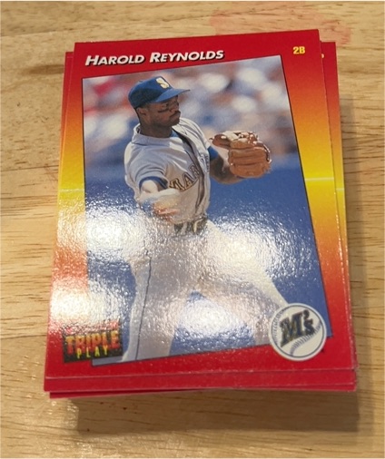 1992 Donruss Triple Play #203 Harold Reynolds — front