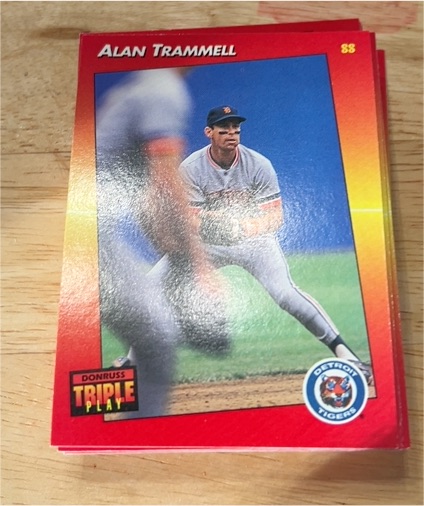1992 Donruss Triple Play #88 Alan Trammell — front