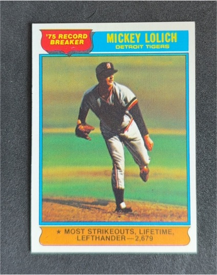1976 Topps #3 Mickey Lolich '75 Record Breaker — front