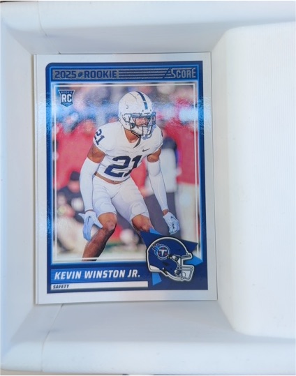 2025 Panini Score #97 Kevin Winston Jr. — front