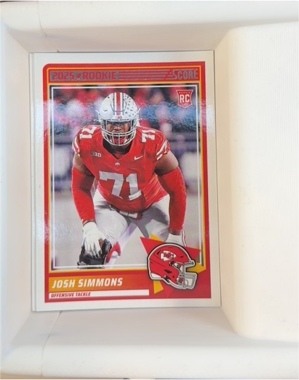 2025 Panini Score #32 Josh Simmons — front