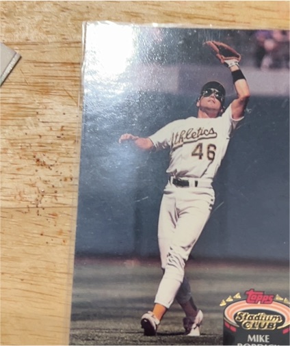 1992 Topps Stadium Club #272 Mike Bordick — front