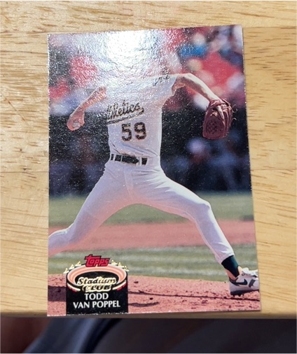 1992 Topps Stadium Club #129 Todd Van Poppel — front