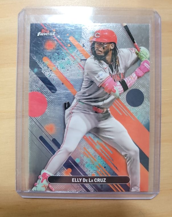 2025 Topps Finest #56 Elly De La Cruz — front