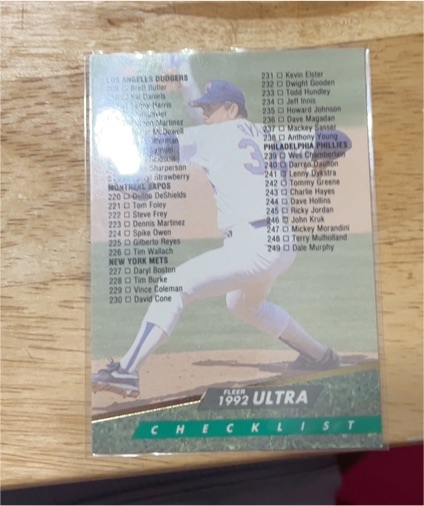 1992 Fleer Ultra #300 Nolan Ryan Checklist — front