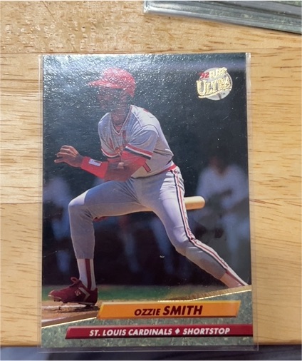 1992 Fleer Ultra #271 Ozzie Smith — front