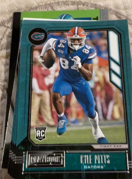 2021 Panini Chronicles Draft Picks Playbook #349 Kyle Pitts — front