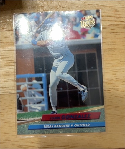 1992 Fleer Ultra #132 Juan Gonzalez — front