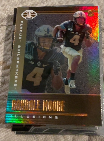 2021 Panini Chronicles Draft Picks Illusions #114 Rondale Moore — front