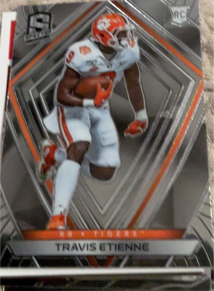 2021 Panini Chronicles Draft Picks Spectra #289 Travis Etienne — front