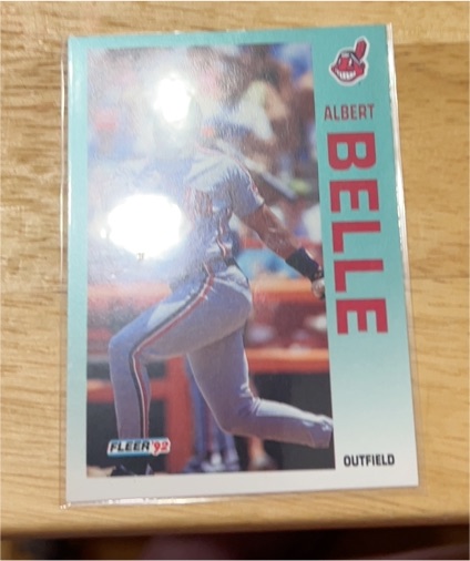 1992 Fleer #105 Albert Belle — front