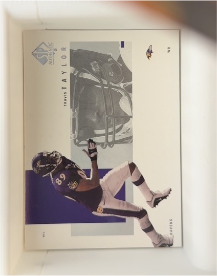 2001 SP Authentic #WR Travis Taylor — front