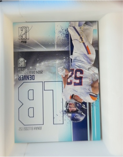 2024 Topps Signature Class #101 Jonah Elliss — front
