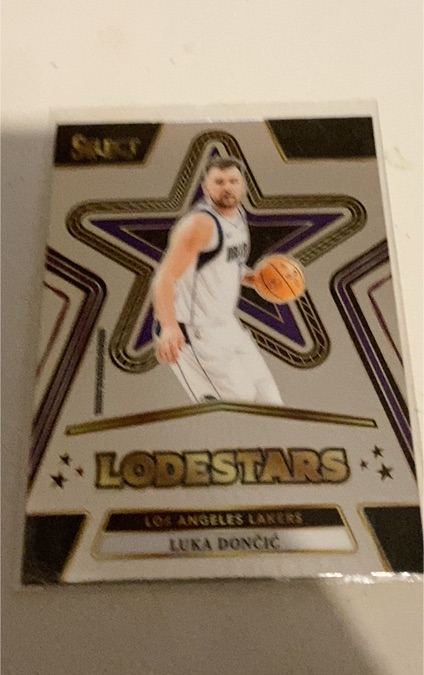 2024-25 Panini Select #9 Luka Doncic Lodestars Los Angeles Lakers — front
