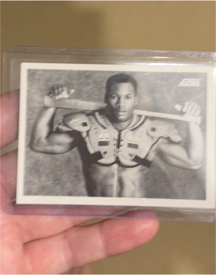 1990 Score #697 Bo Jackson — front