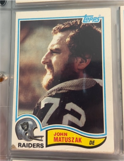 1982 Topps #195 John Matuszak — front
