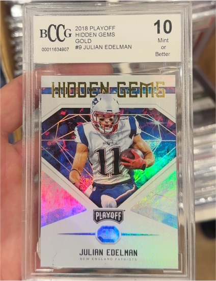 2018 Panini Playoff Hidden Gems Gold #9 Julian Edelman — front