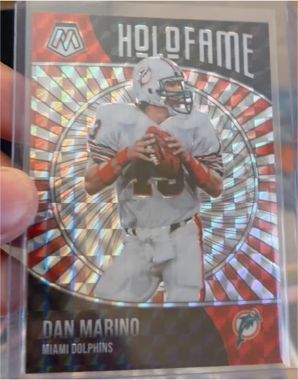 2021 Panini Mosaic Dan Marino Holofame — front