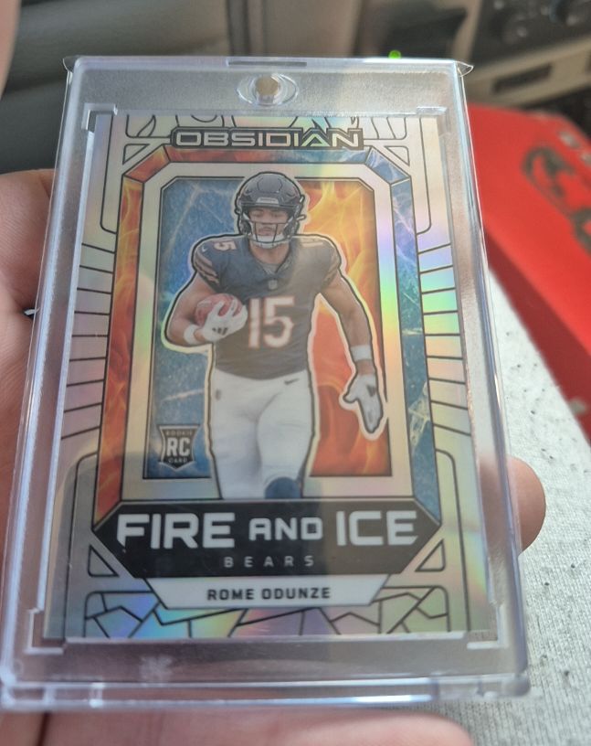 2024 Panini Obsidian Fire and Ice Rome Odunze — front