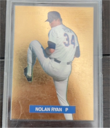 1993 Spectrum Pure Gold #1 Nolan Ryan — front