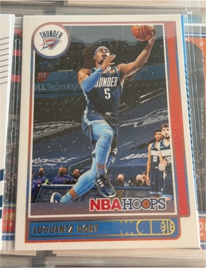 2021-22 Panini Hoops #33 Luguentz Dort — front