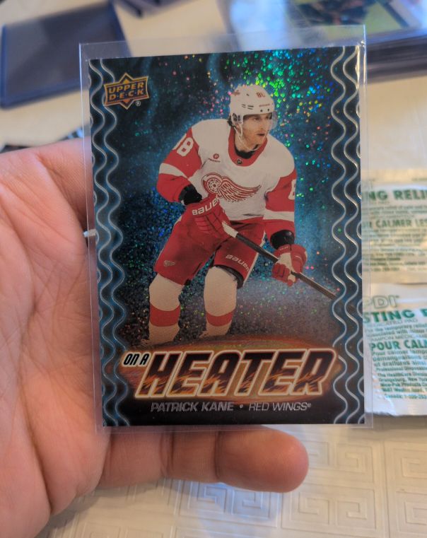 2024-25 Upper Deck Series 2 On a Heater #OH-1 Patrick Kane — front
