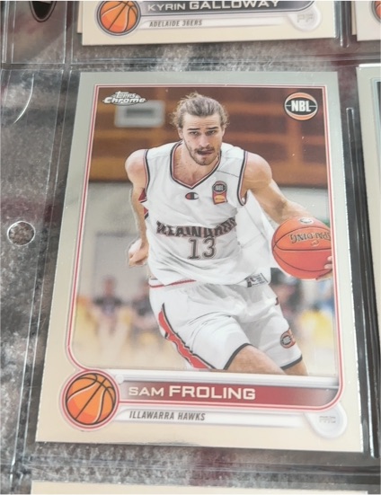 2022-23 Topps Chrome NBL #32 Sam Froling — front