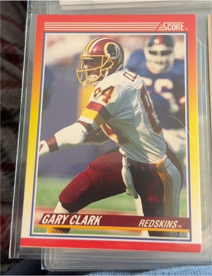 1990 Score #239 Gary Clark — front