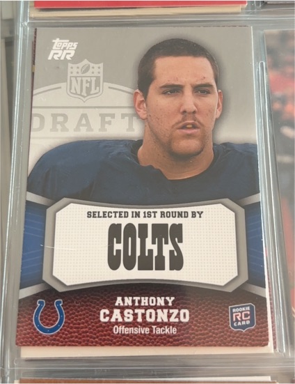 2011 Topps Rising Rookies #188 Anthony Castonzo — front