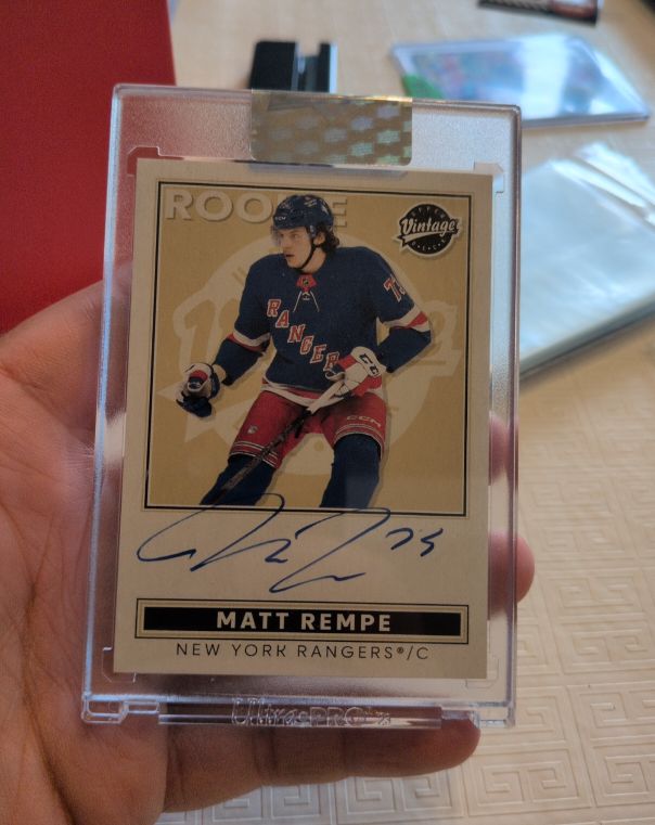 2024-25 Upper Deck Clear Cut Vintage Auto Rookie #VA-MR Matt Rempe — front